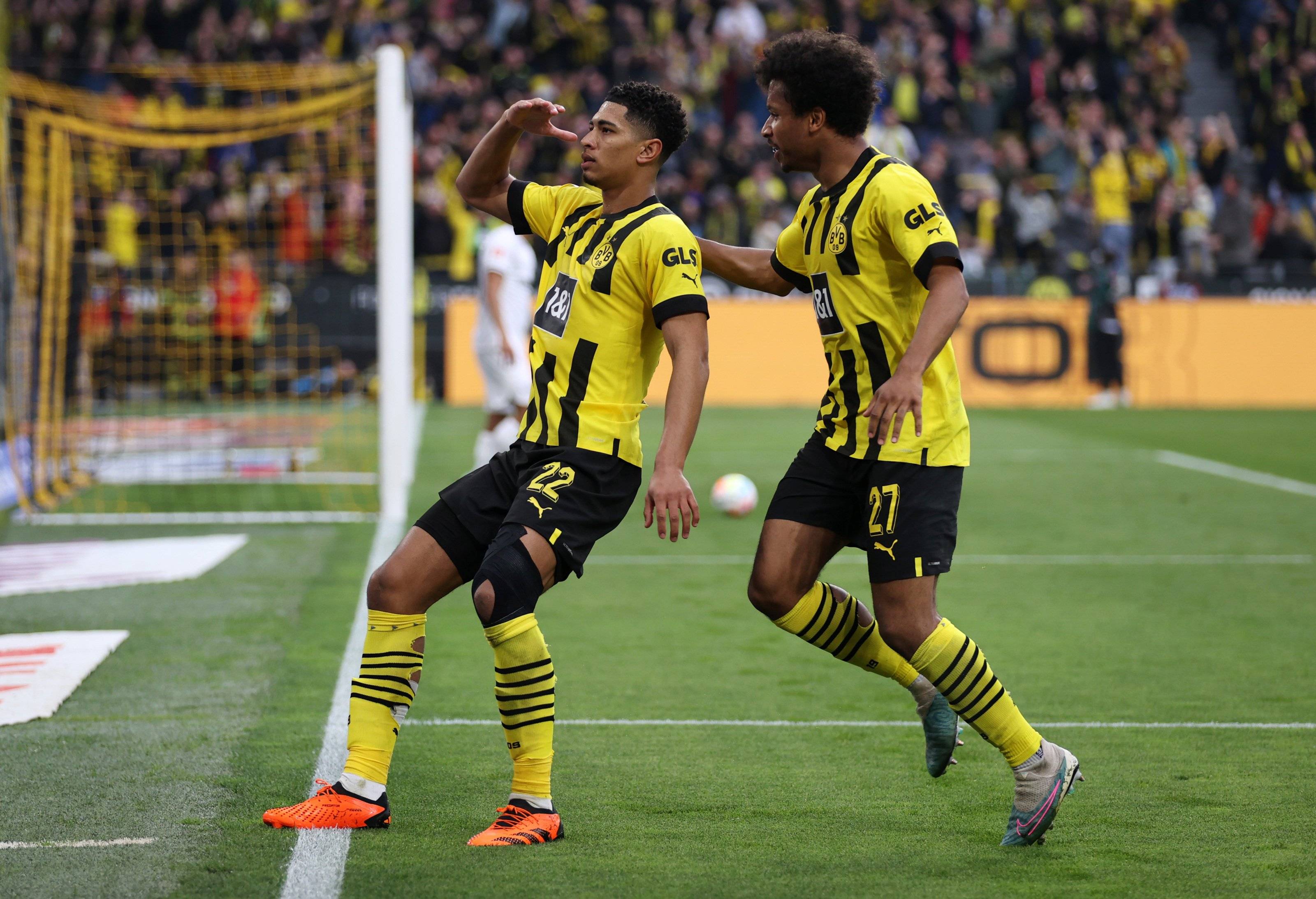 爱游戏-广州队训练开放日，今夜造点机会引欢呼，德甲在即，高层口径保持一致(访惠聚工作队任务是什么)