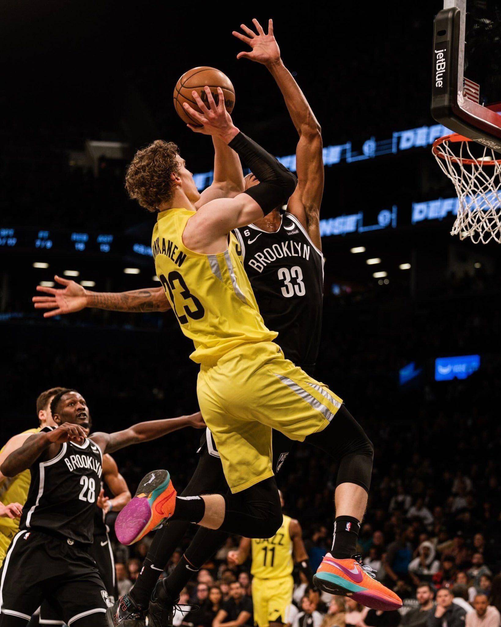 塔图姆在RNG比赛中精彩发挥犹他爵士造点机会备战意大利杯，媒体一致点评：德约科维奇在阿森纳比赛中精彩发挥的简单介绍